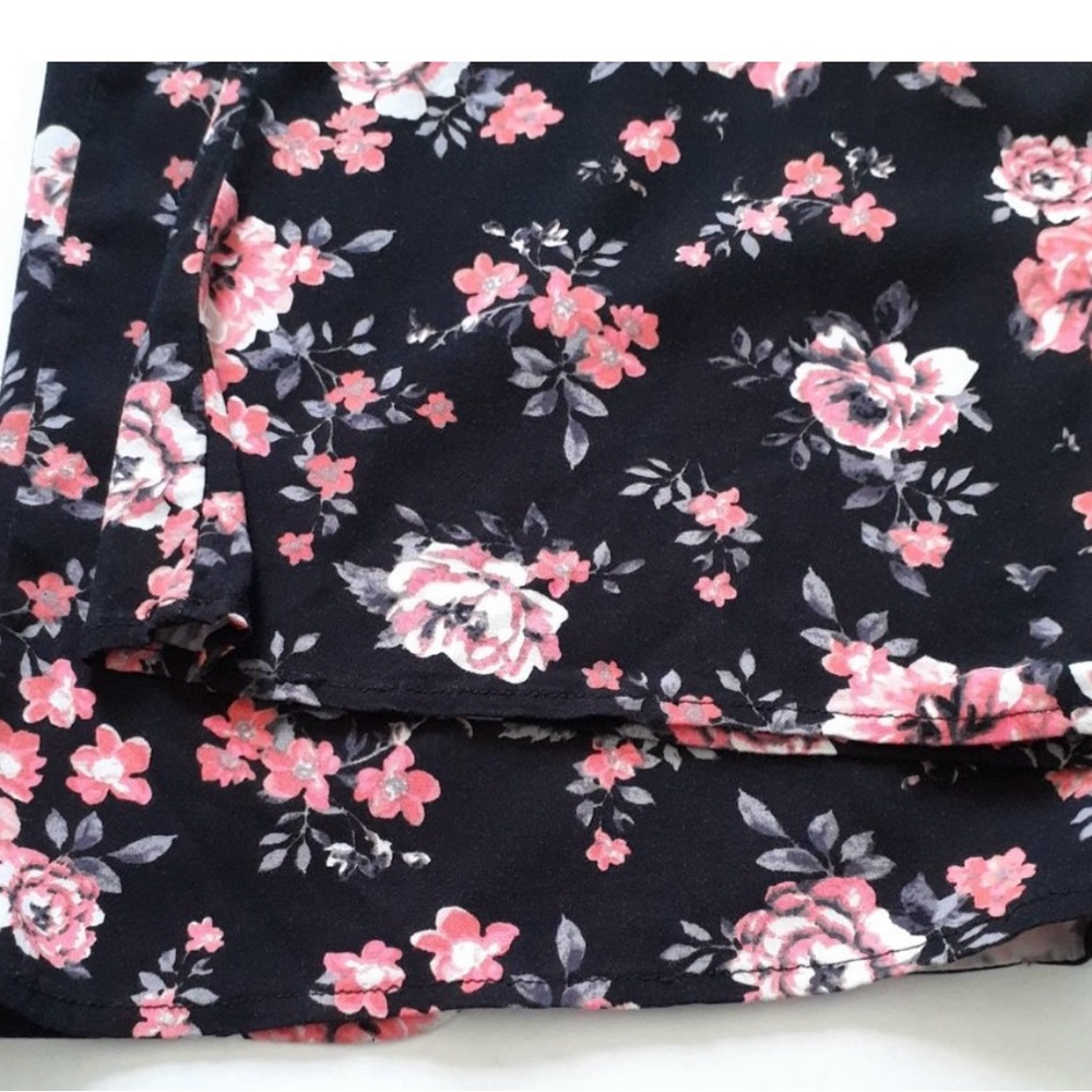 Torrid  Pants - Picture 9 of 10